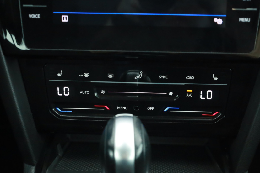Volkswagen Passat, 2021