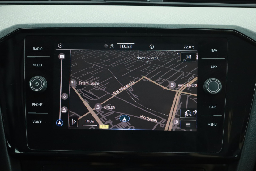 Volkswagen Passat, 2021