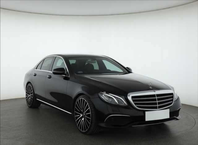 Mercedes-Benz E 2017