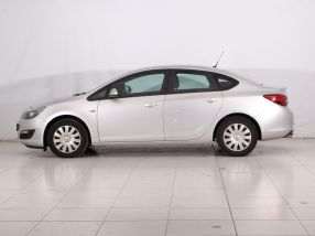 Opel Astra - 2018