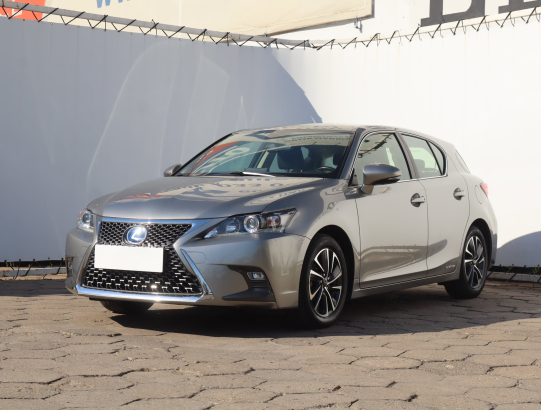 Lexus CT 200h