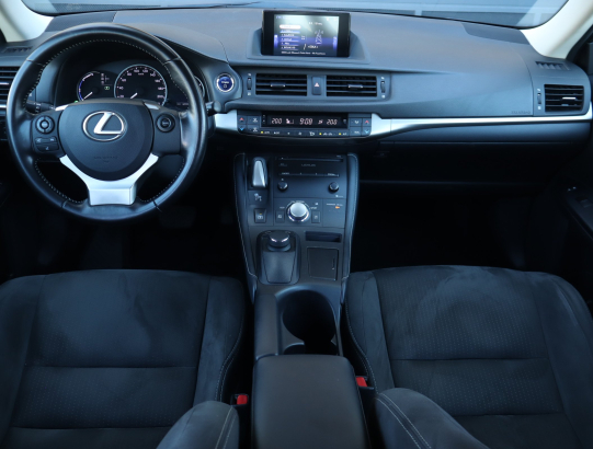 Lexus CT 200h