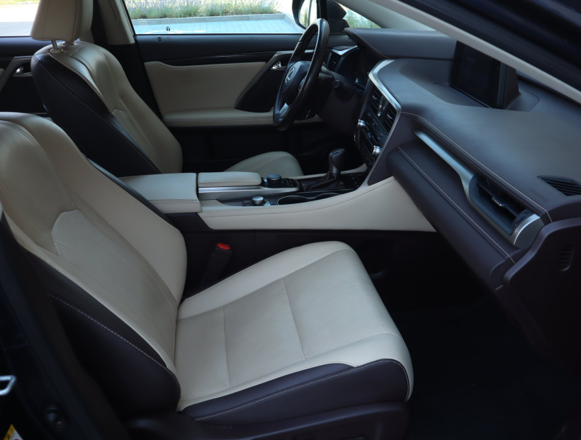 Lexus RX, 2019