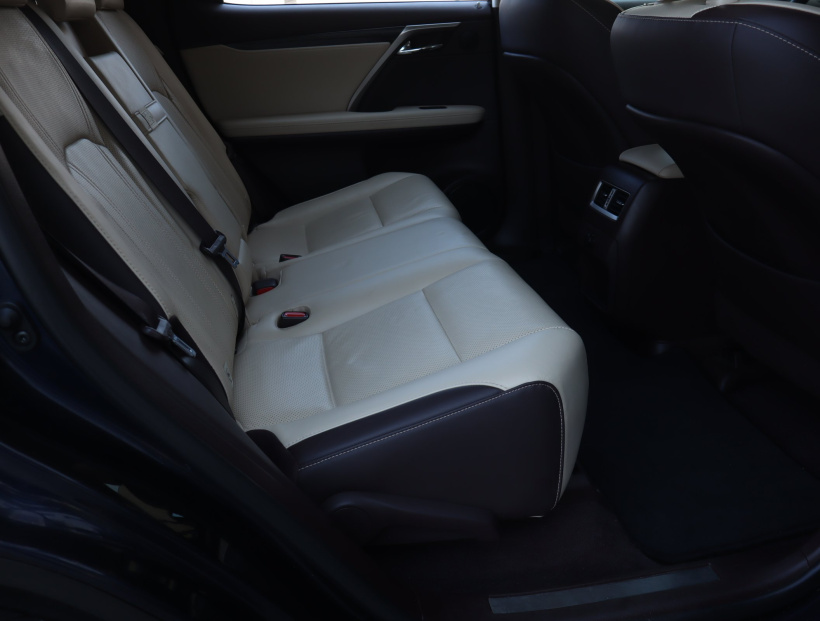 Lexus RX, 2019