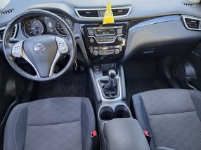Nissan Qashqai - 2015