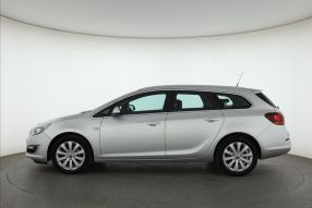 Opel Astra - 2014