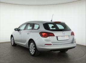 Opel Astra - 2014