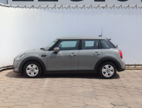 MINI 5-door - 2022