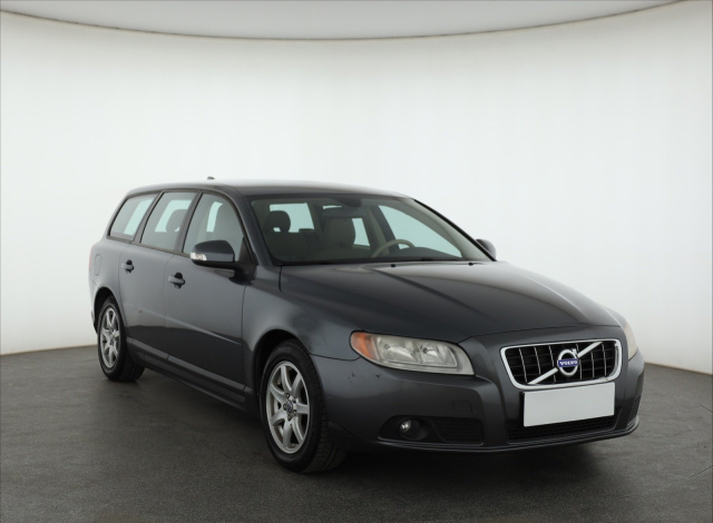 Volvo V70 2010