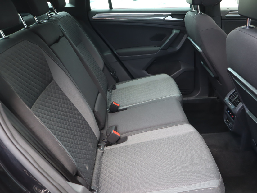 Volkswagen Tiguan, 2018