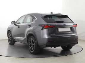 Lexus NX - 2015