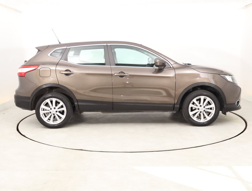 Nissan Qashqai, 2014