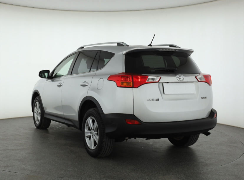 Toyota RAV 4, 2013