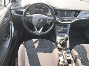 Opel Astra - 2017