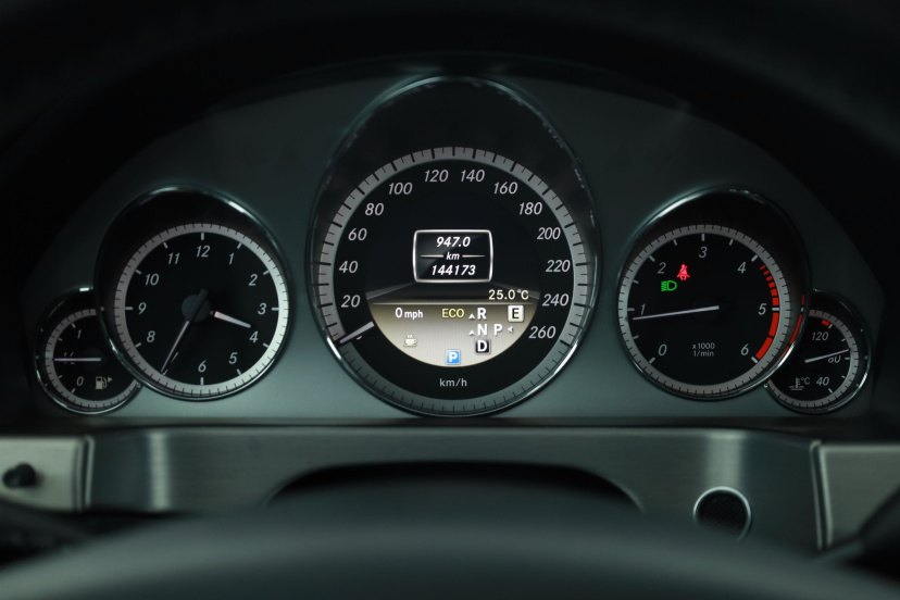 Mercedes-Benz E, 2012