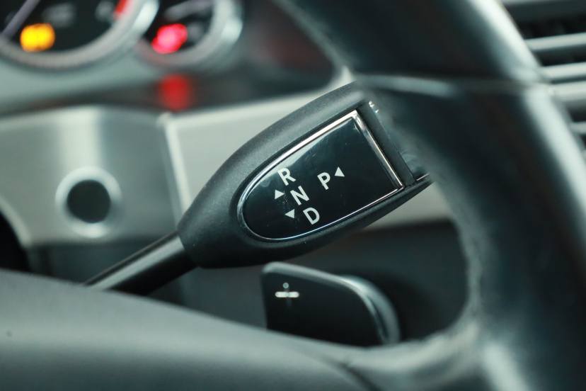 Mercedes-Benz E, 2012