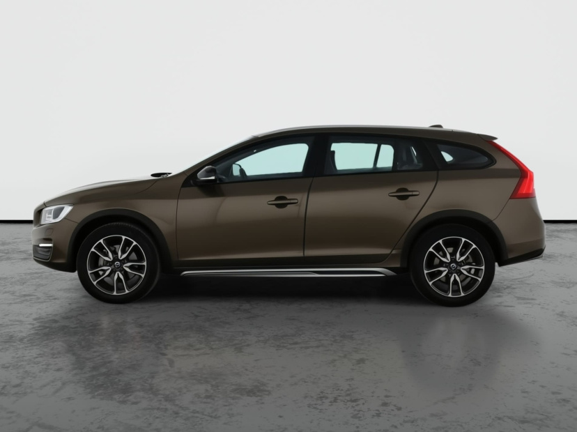 Volvo V60 Cross Country, 2018