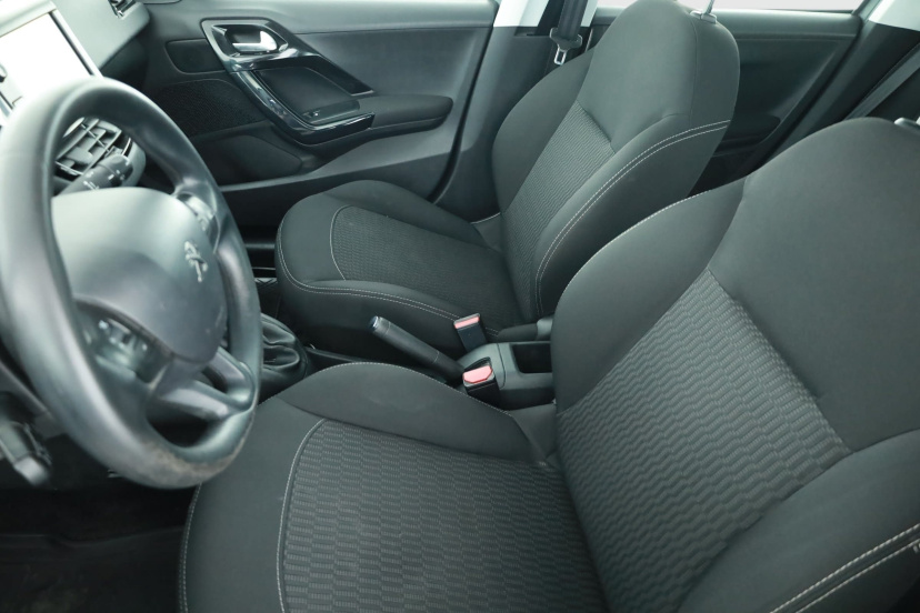 Peugeot 208, 2016