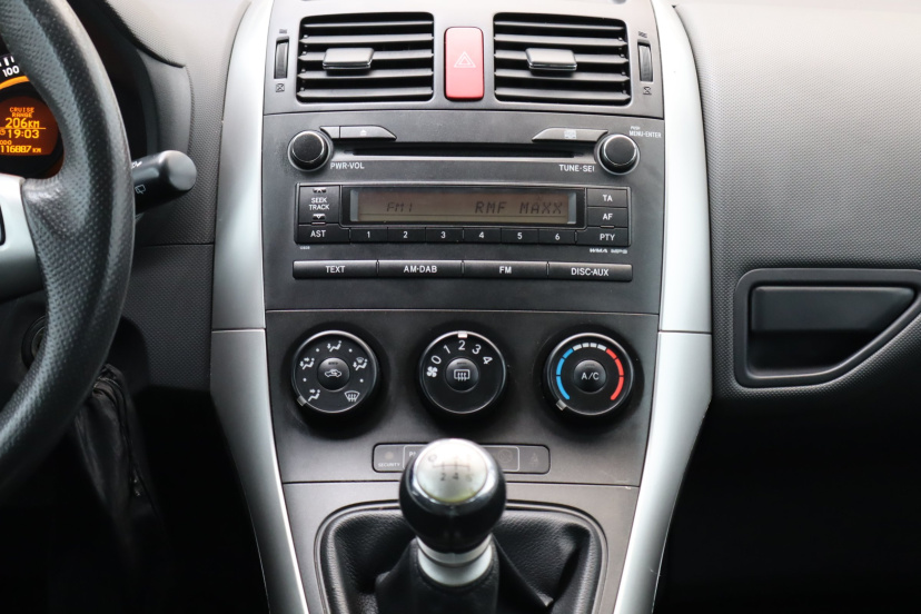 Toyota Auris, 2012