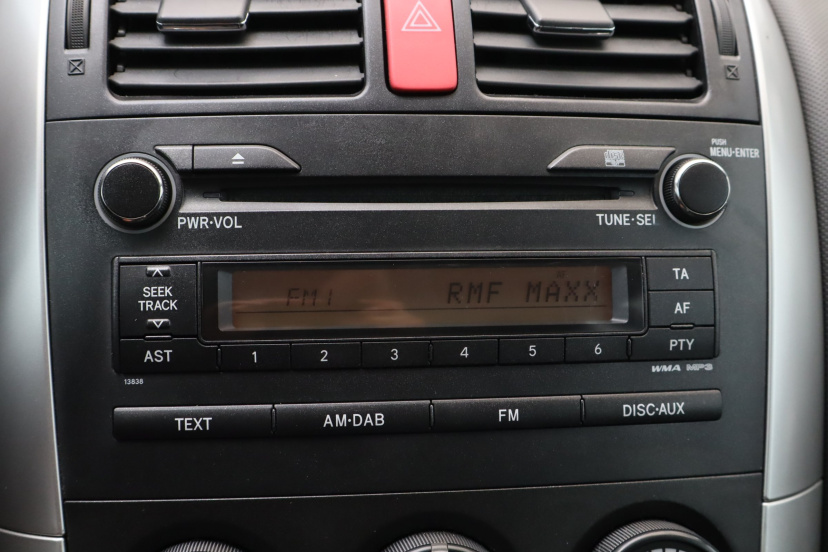 Toyota Auris, 2012