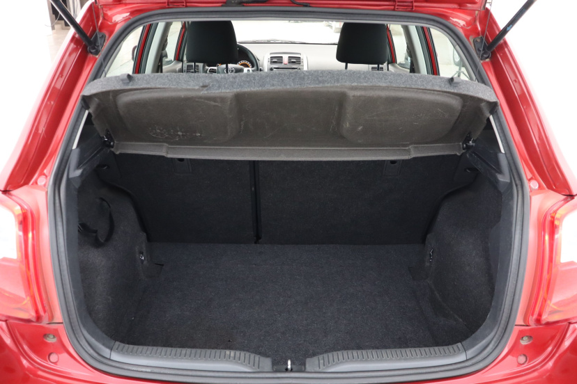 Toyota Auris, 2012
