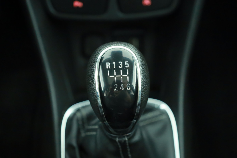 Opel Mokka, 2015