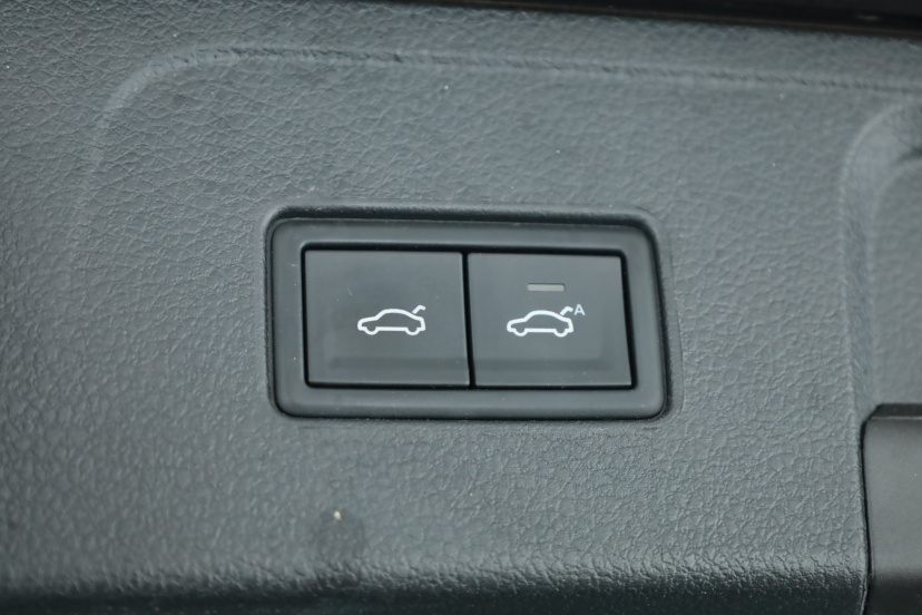 Volkswagen Passat, 2023
