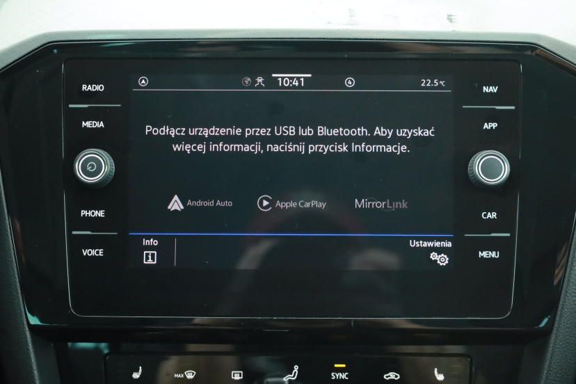 Volkswagen Passat, 2023