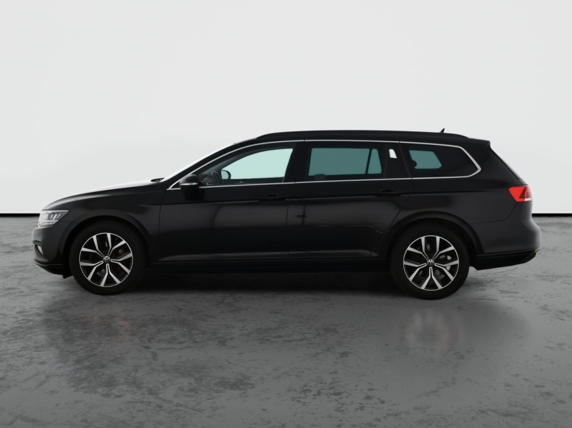Volkswagen Passat, 2023