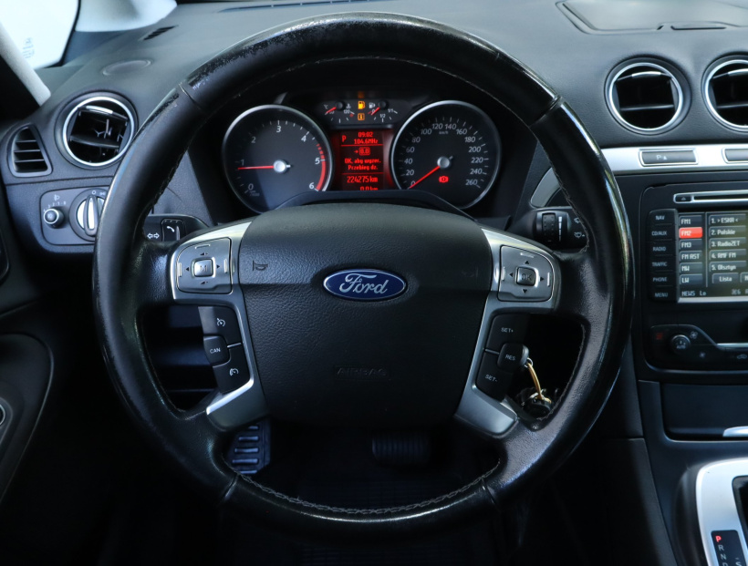 Ford Galaxy, 2013