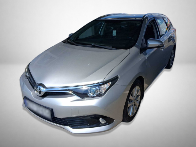 Toyota Auris 2016