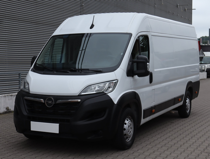 Opel Movano, 2022