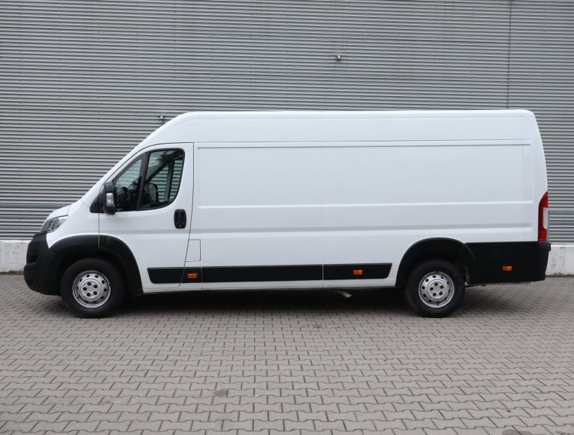 Opel Movano, 2022