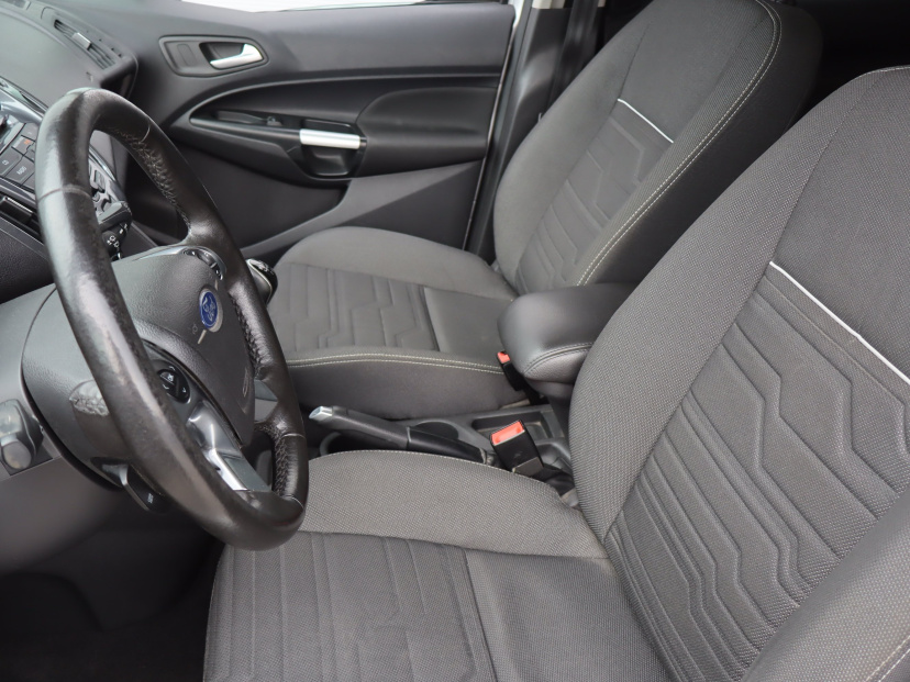 Ford Tourneo Connect, 2016