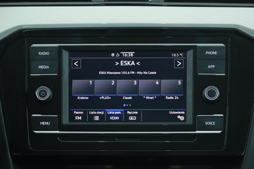 Volkswagen Passat, 2023