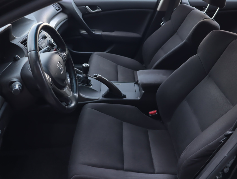 Honda Accord, 2010
