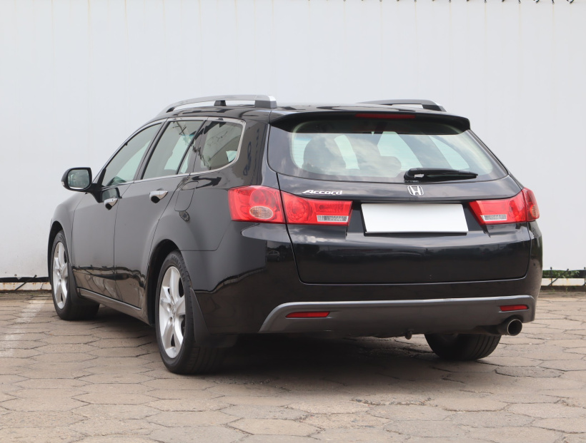 Honda Accord, 2010