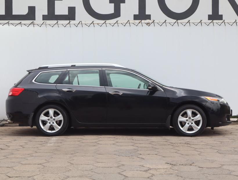 Honda Accord, 2010