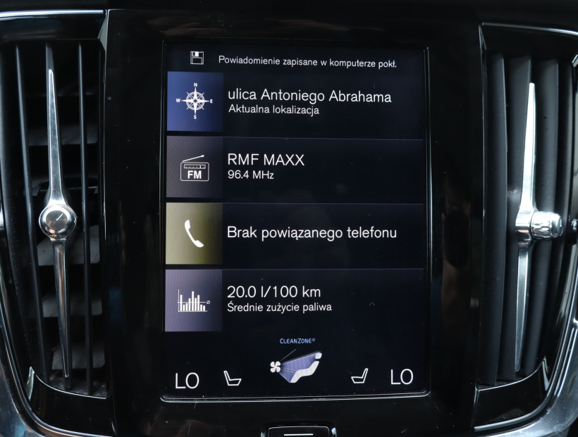 Volvo V90 Cross Country, 2018