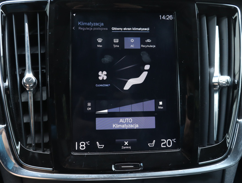 Volvo V90 Cross Country, 2018