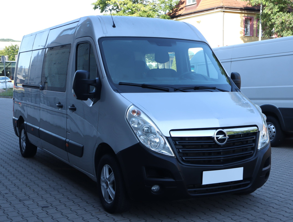 Opel Movano