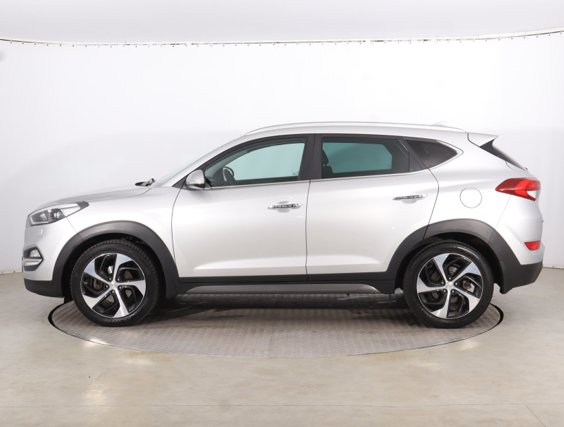 Hyundai Tucson, 2016