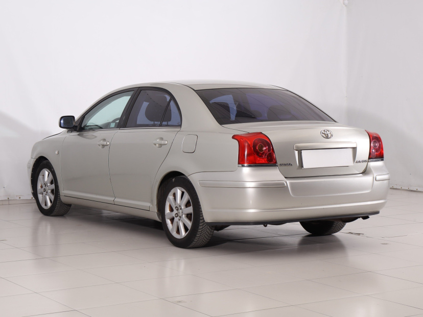 Toyota Avensis, 2006