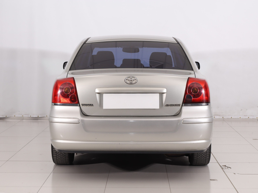 Toyota Avensis, 2006