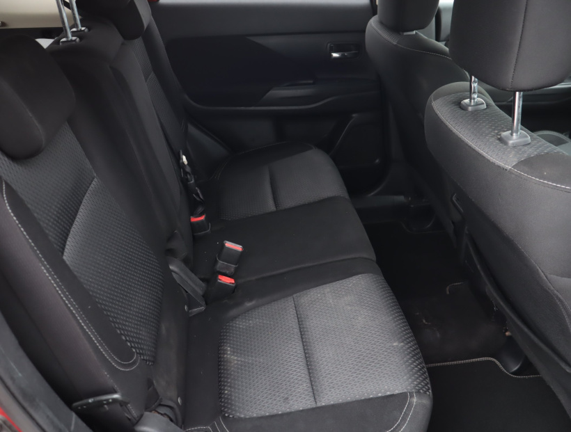 Mitsubishi Outlander, 2018