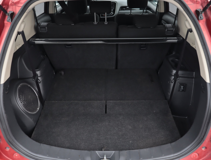 Mitsubishi Outlander, 2018
