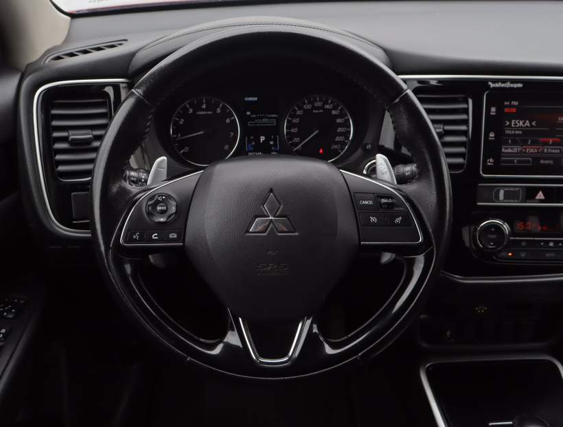 Mitsubishi Outlander, 2018