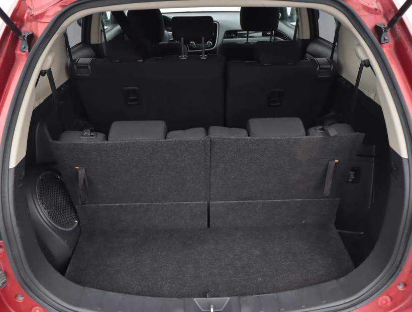 Mitsubishi Outlander, 2018