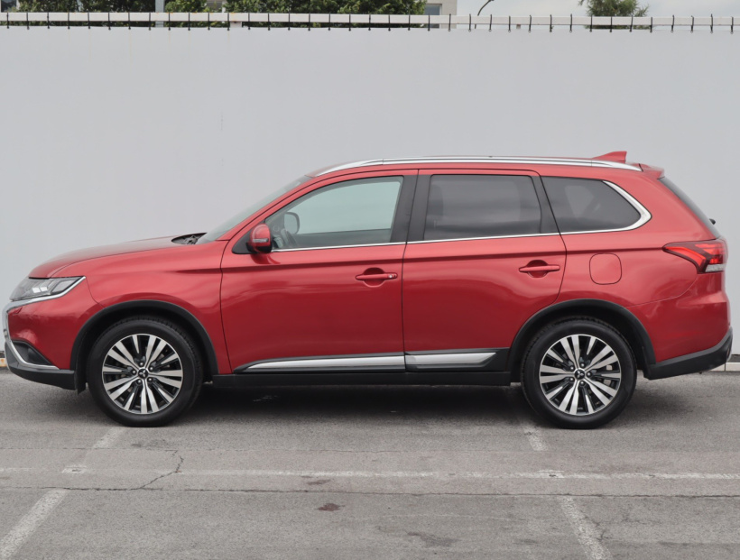 Mitsubishi Outlander, 2018