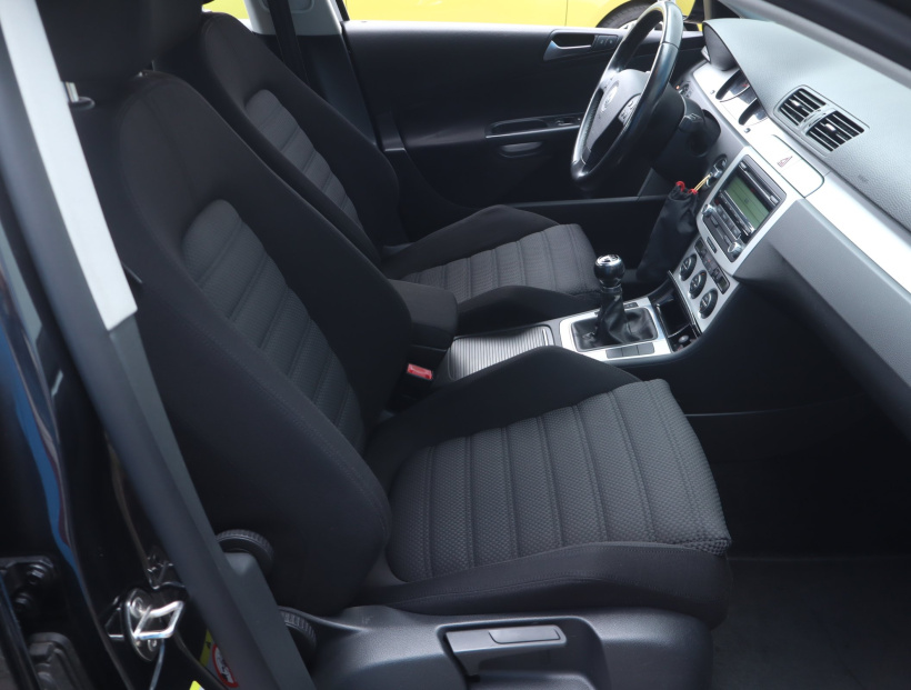Volkswagen Passat, 2009
